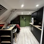 아파트 Le Chic, Cosy Avec Sauna Au Centre 트루아