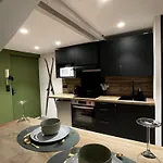 Le Chic, Cosy Avec Sauna Au Centre