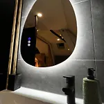 아파트 Le Chic, Cosy Avec Sauna Au Centre 트루아