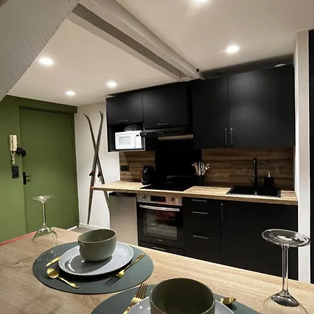 Le Chic, Cosy Avec Sauna Au Centre